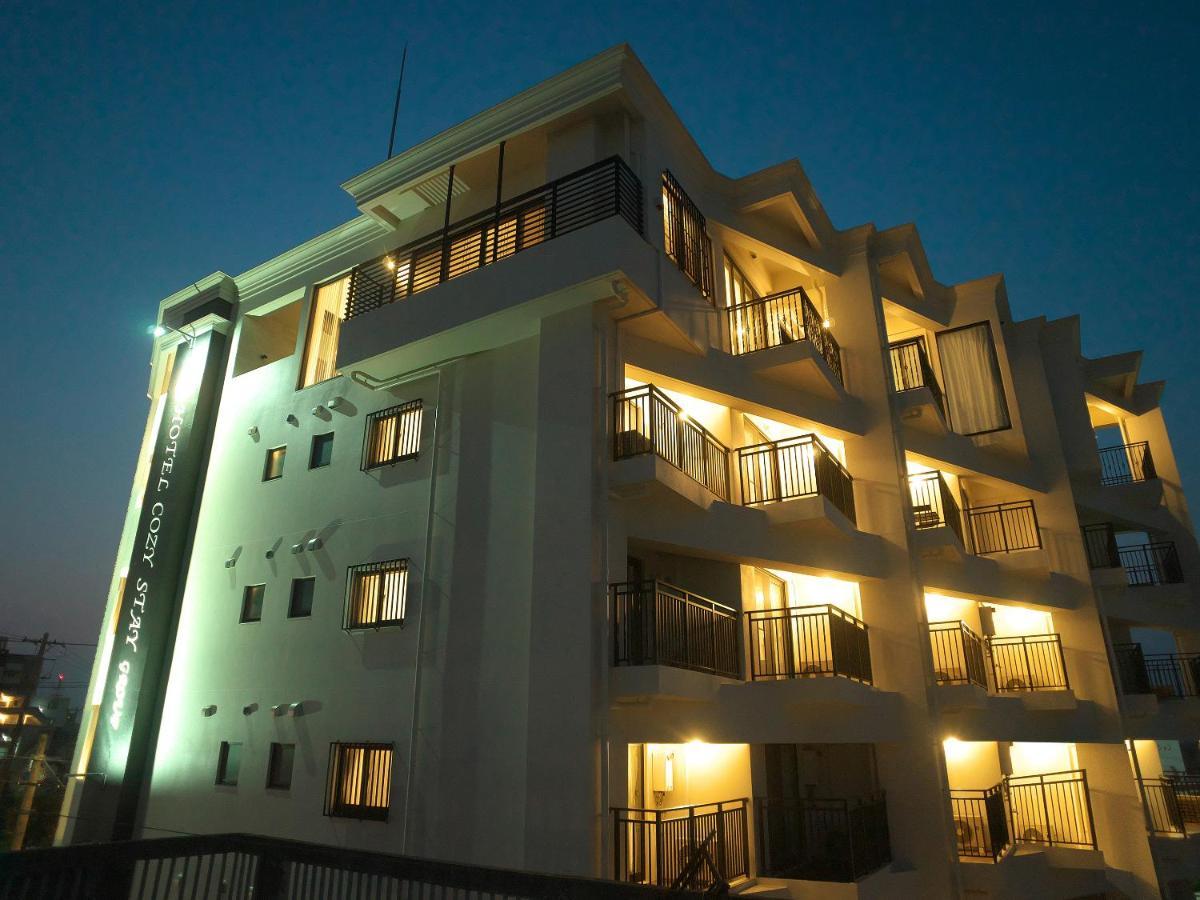 Hotel Y'Rise To Urasoe Esterno foto
